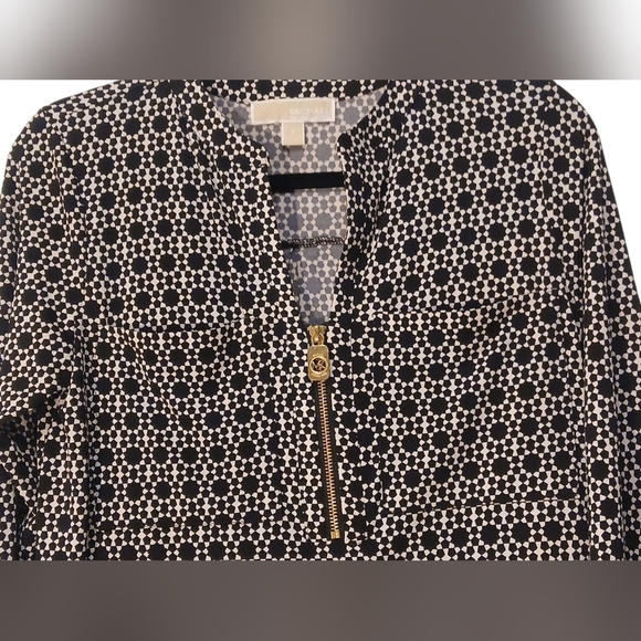 Michael Kors - Ladies Long Sleeve Pullover Blouse With Pockets And Working... - Picture 5 of 11